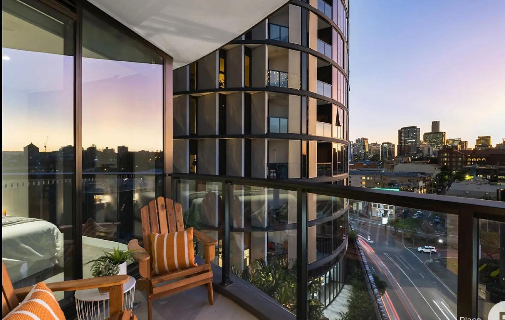 Breathtaking Sunset View Apartment, Location In The Brisbane