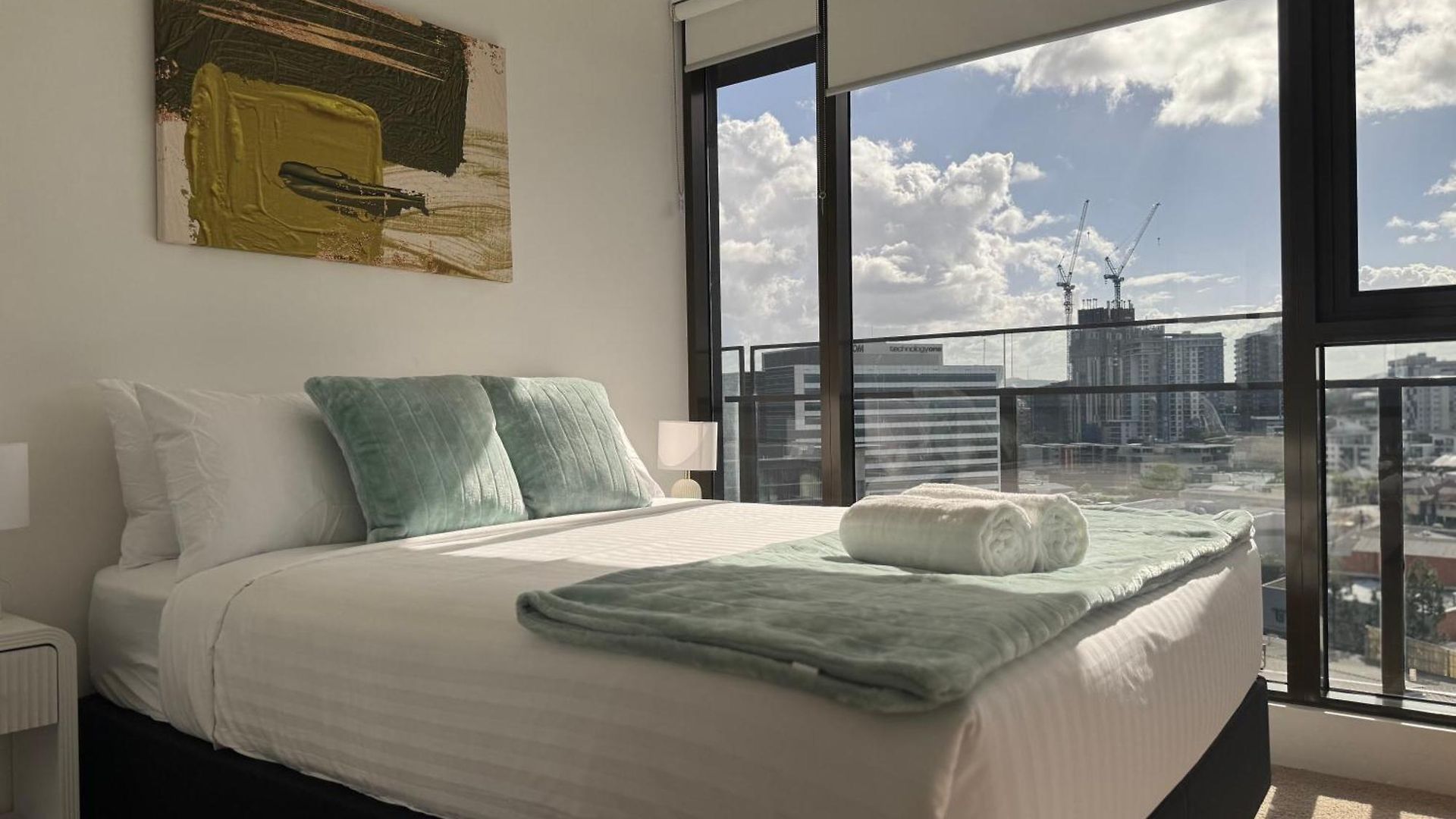 Apartment Luxury With View - Free Parking,pool,wifi Brisbane