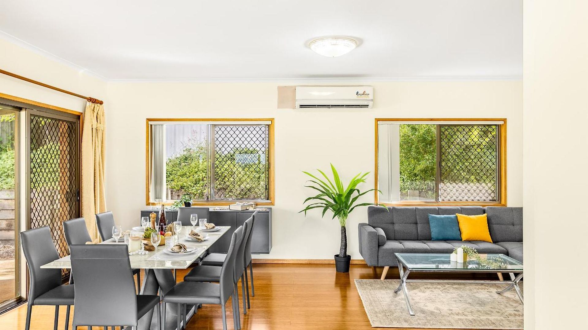 Spacious Land Area 5bedroom At Sunnybank New Ac *