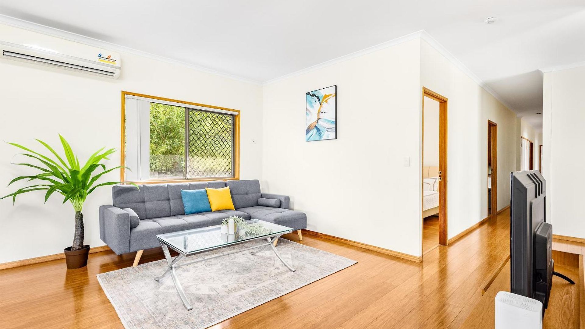 Spacious Land Area 5bedroom At Sunnybank New Ac *