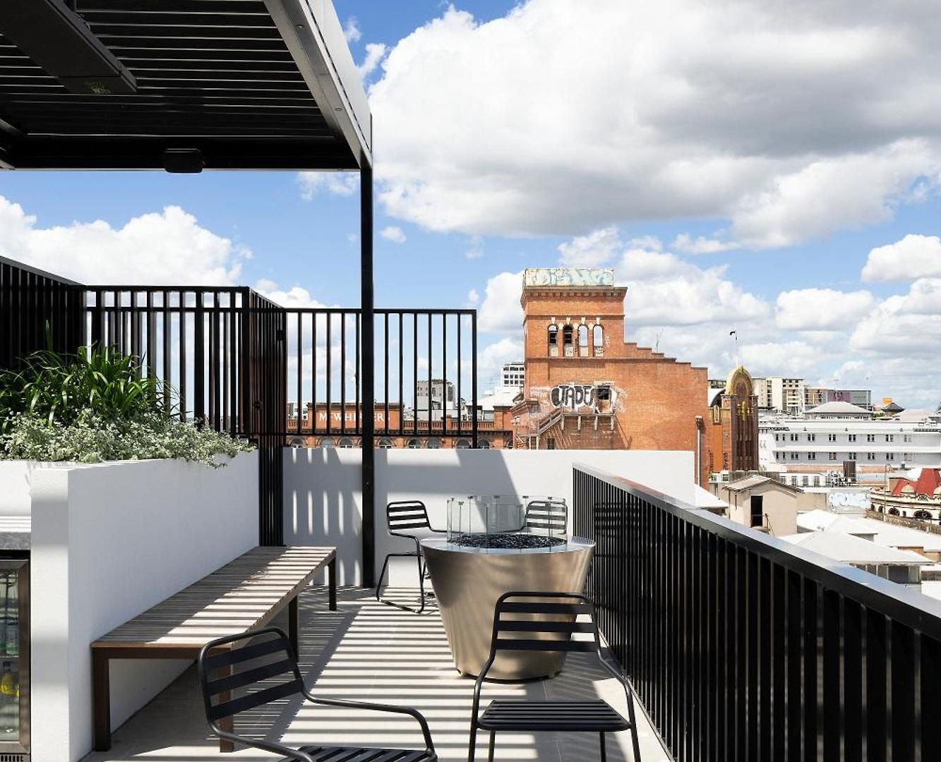 Alfred & Turner Apartments, Luxury 2 Bedroom In The Heart Of The Valley Apartment Brisbane