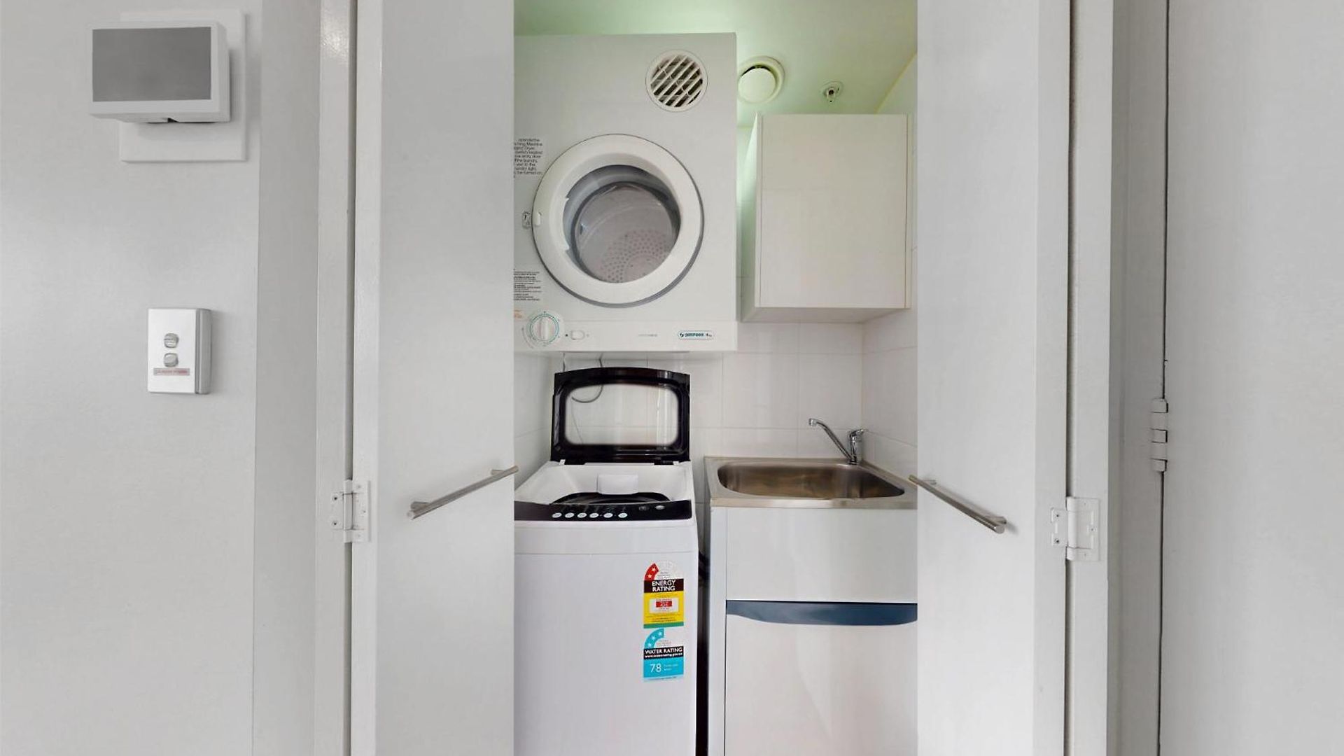 Cloud 17 Retreat - Meriton Soleil Private 1b Apartment