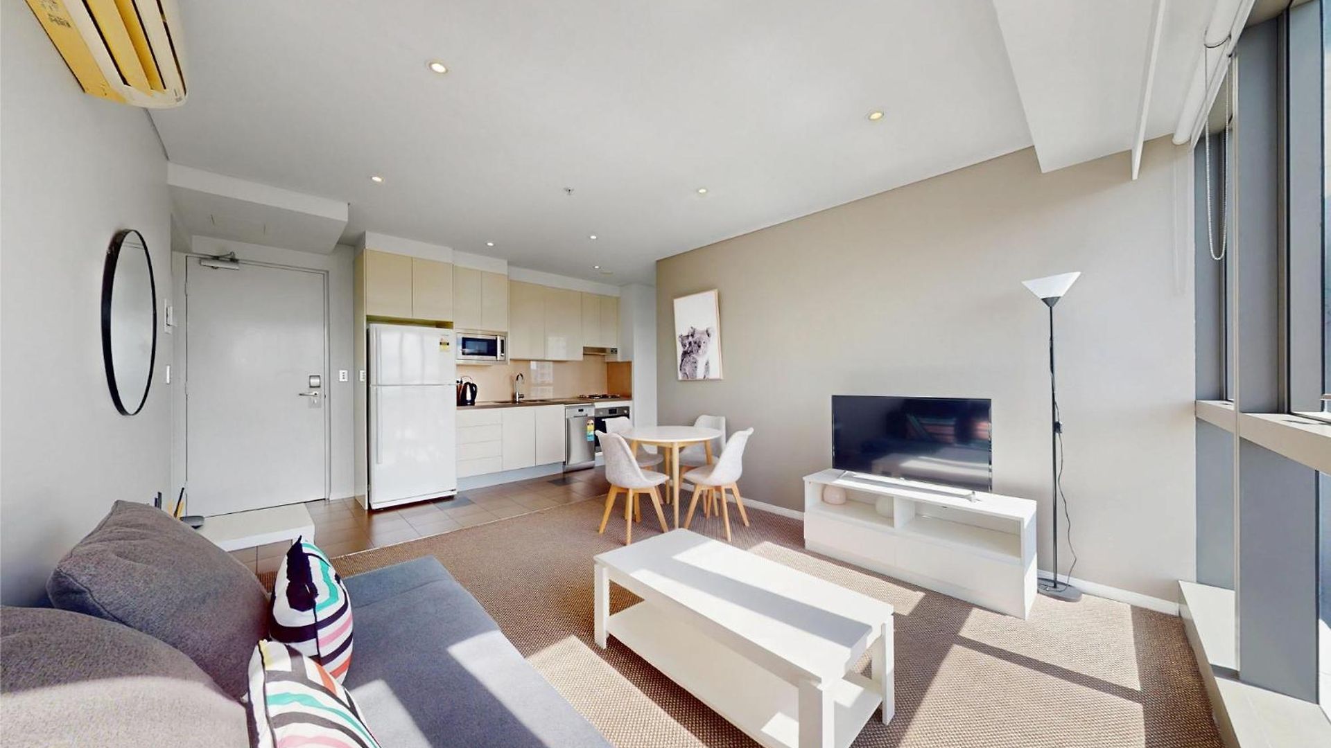 Apartment Cloud 17 Retreat - Meriton Soleil Private 1b *