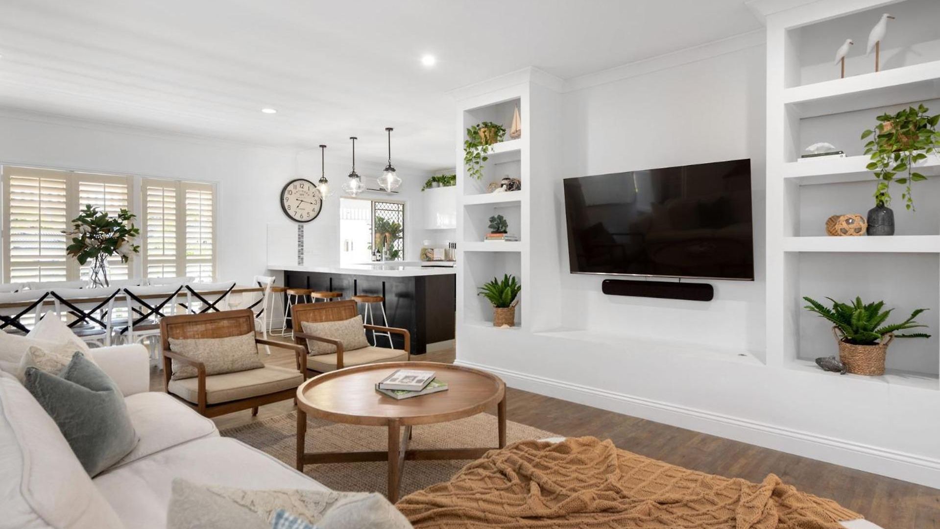 The Duchess - Stunning Hamptons Oasis With Pool | Winter Escape | Longer & Save | 1 June - 31 August * Brisbane