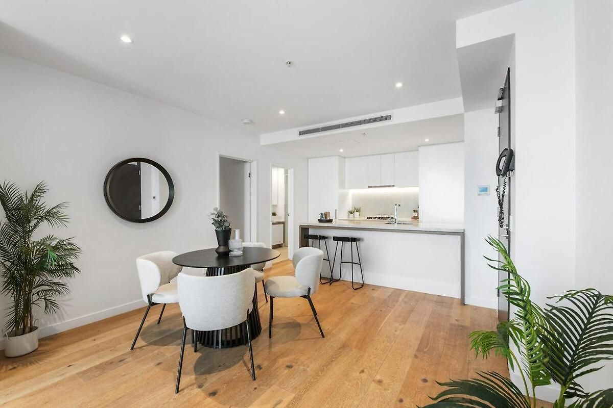 Magical Sunset Sky-view Location In Brisbane, Experience Ever Apartment *