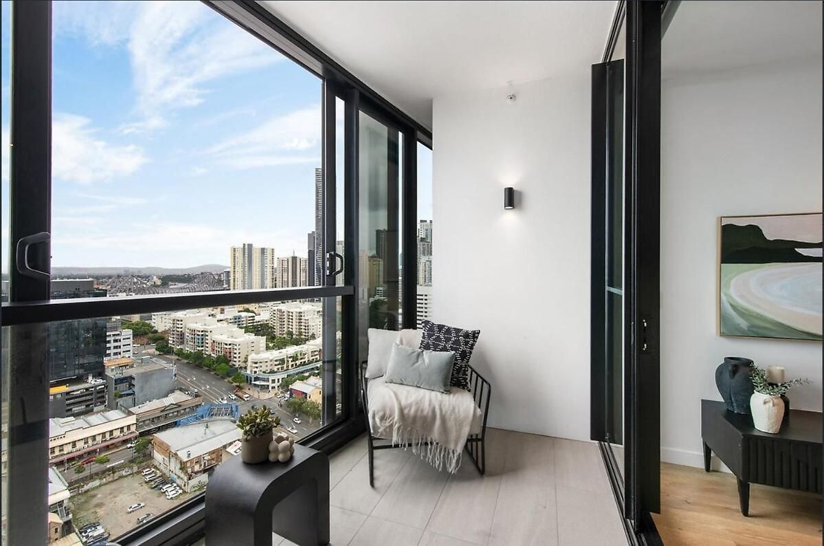 Apartment Magical Sunset Sky-view Location In Brisbane, Experience Ever *
