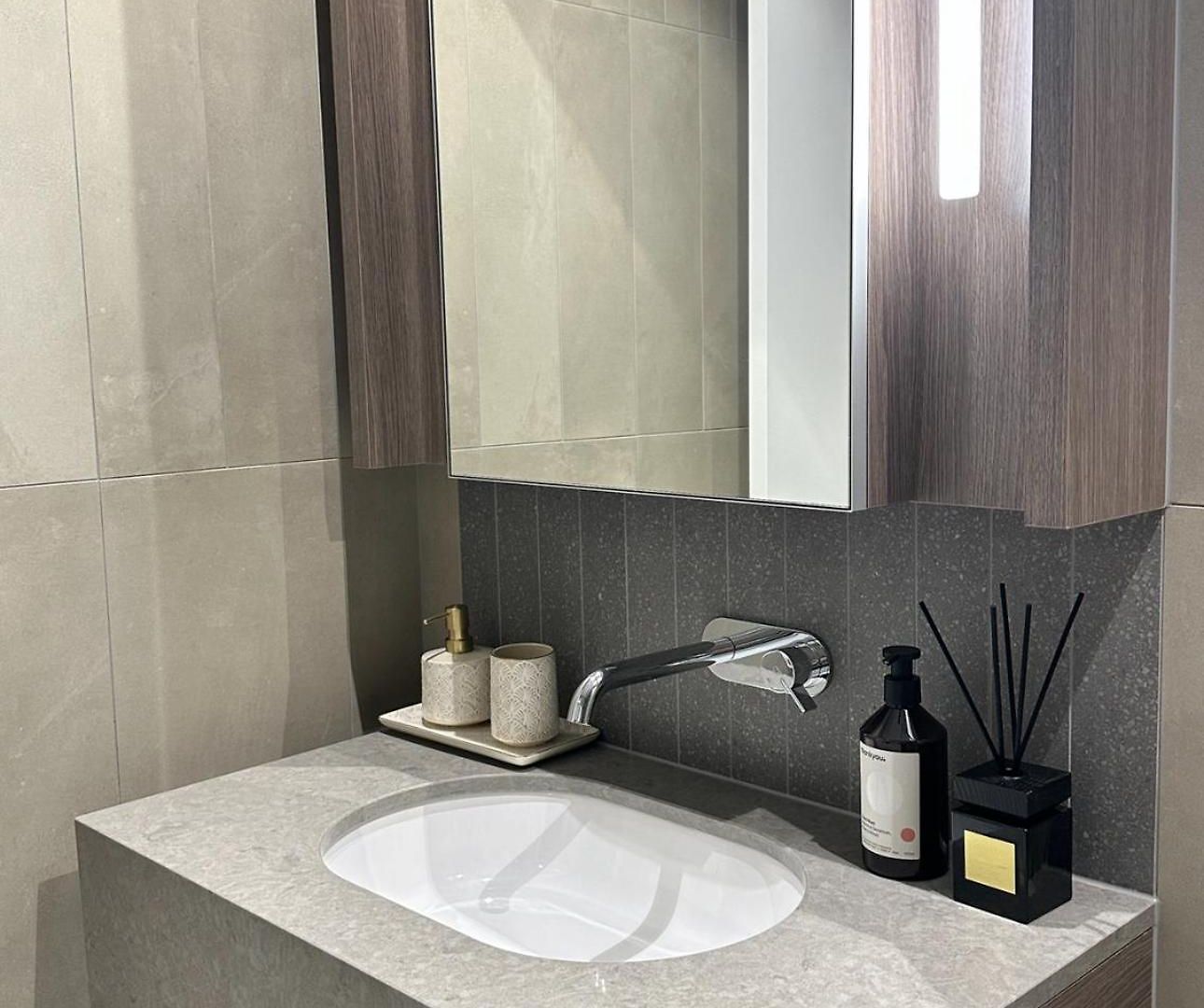 Cbd Luxury 8 Margaret St