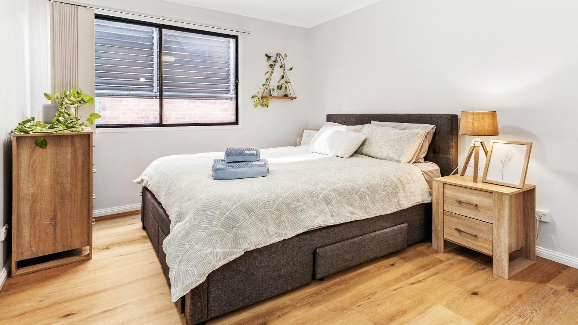 Leafy Oasis- Sunset And Mountain View,2 Bed, 2 Ensuite, Close To Cbd Apartment