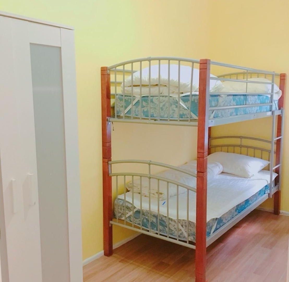 Hostel Five 2 Backpacker