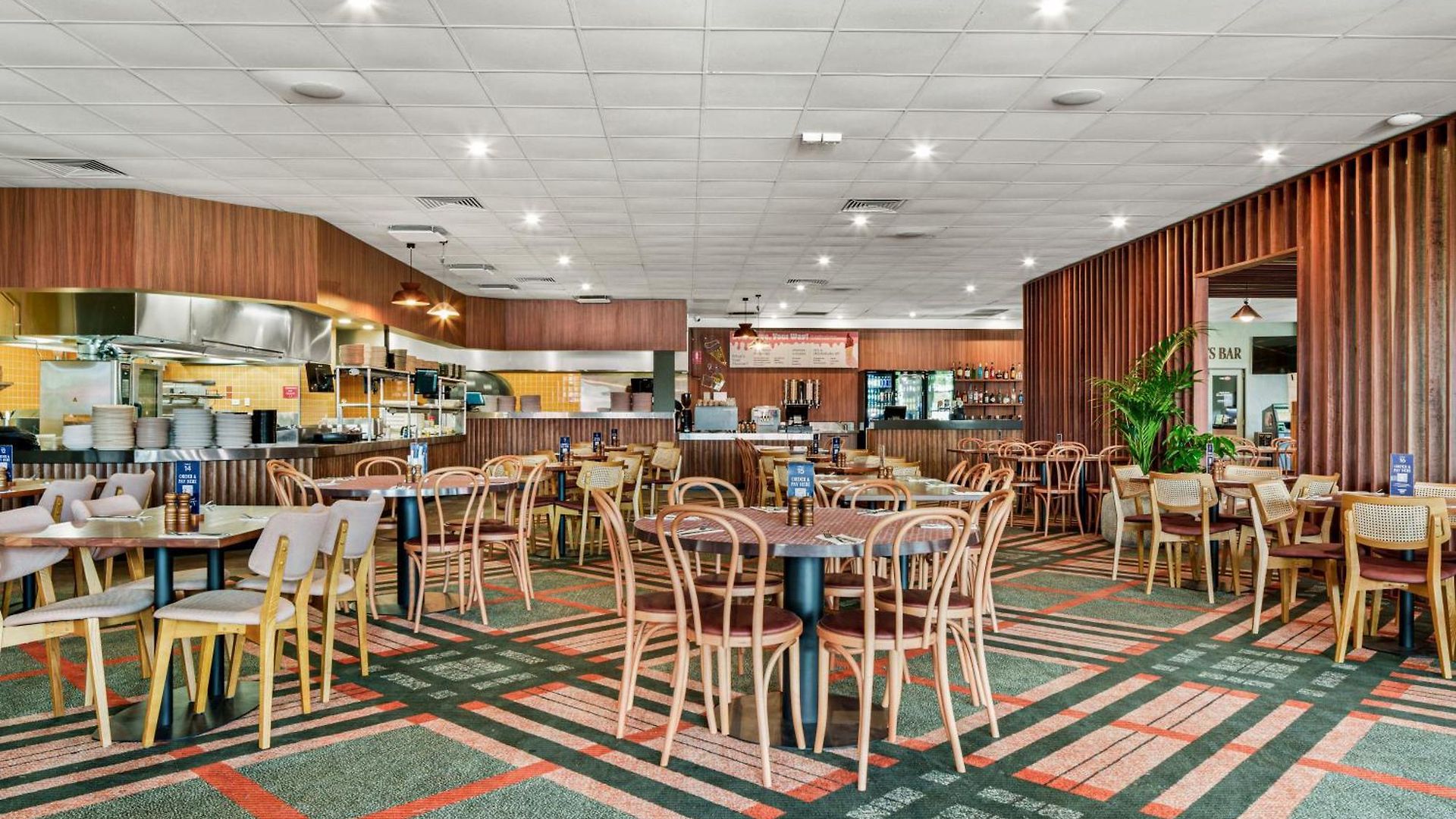 Everton Park 3* Brisbane