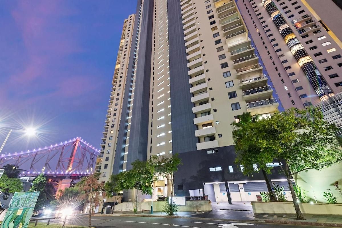 Apartment The Executive 1bed-1bath-1car Views - Cbd