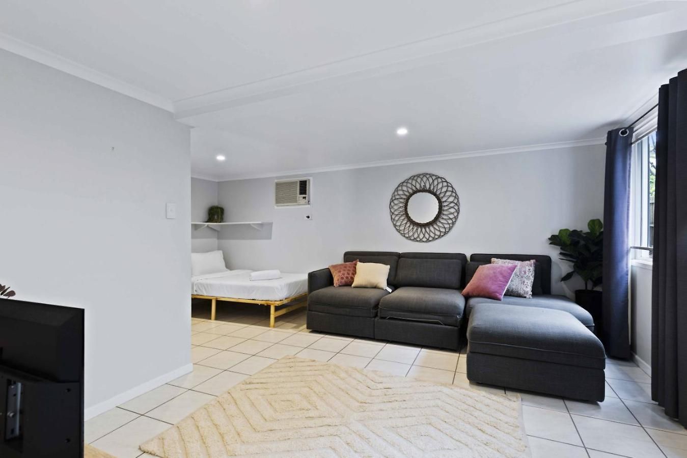 Family Friendly, Pool, 9km To By Custom Hosting Brisbane