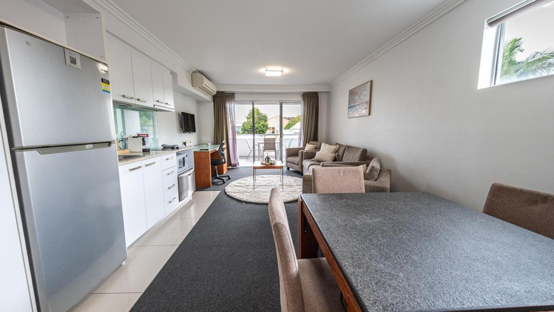 C Woolloongabba Apartment