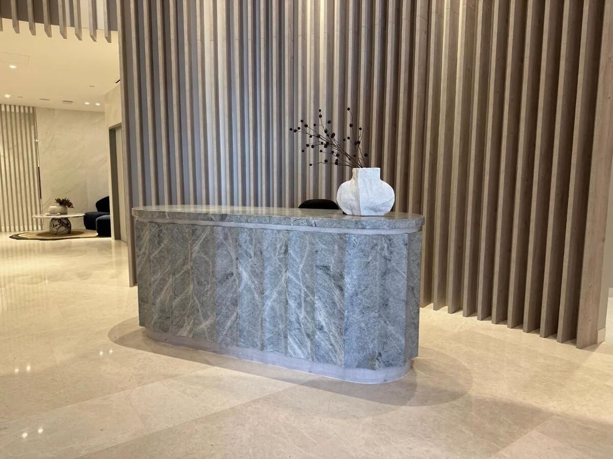 Apartment 2b2b Retreat Land In Queens Wharf *