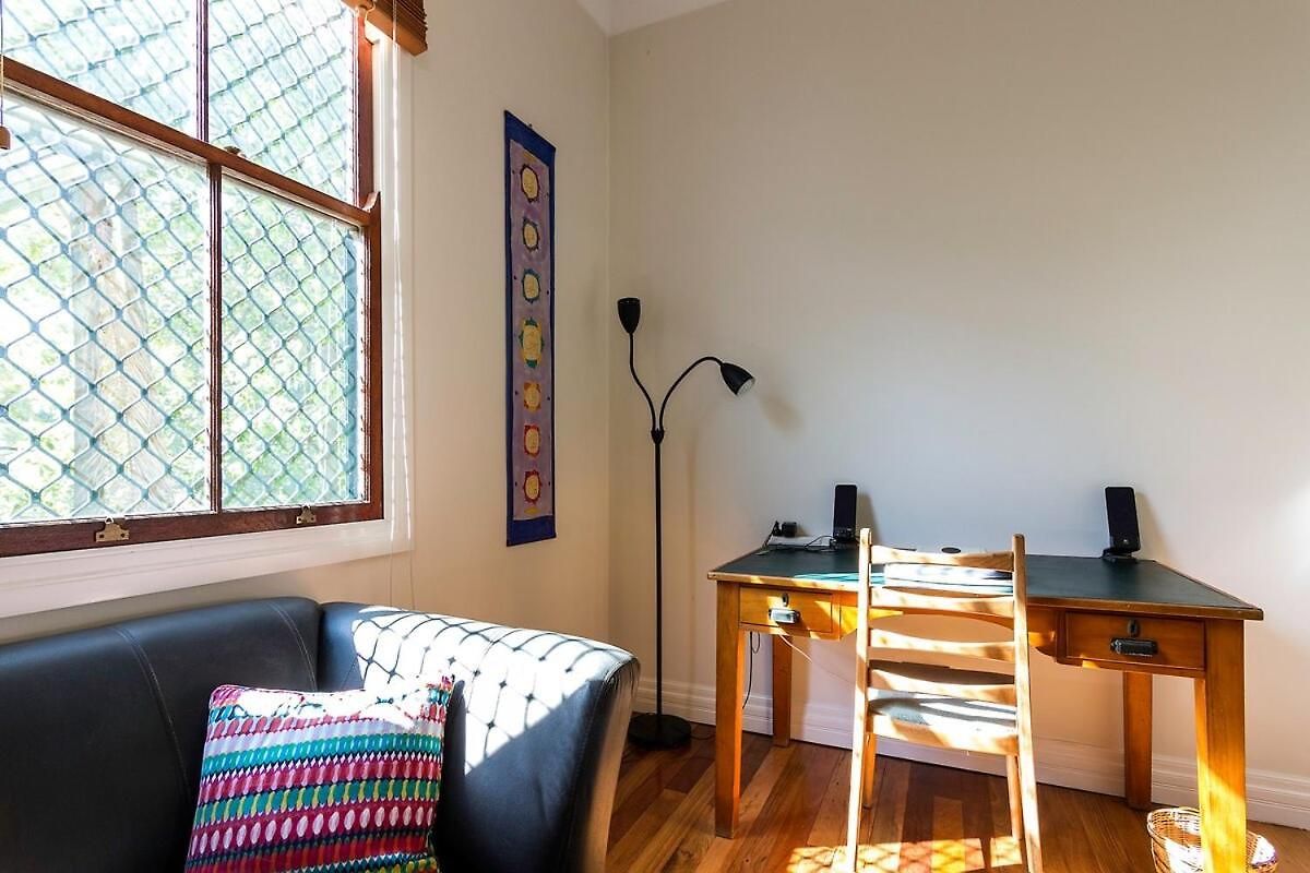 Bardon Oasis-whole House & Great Deck To Yourself Brisbane