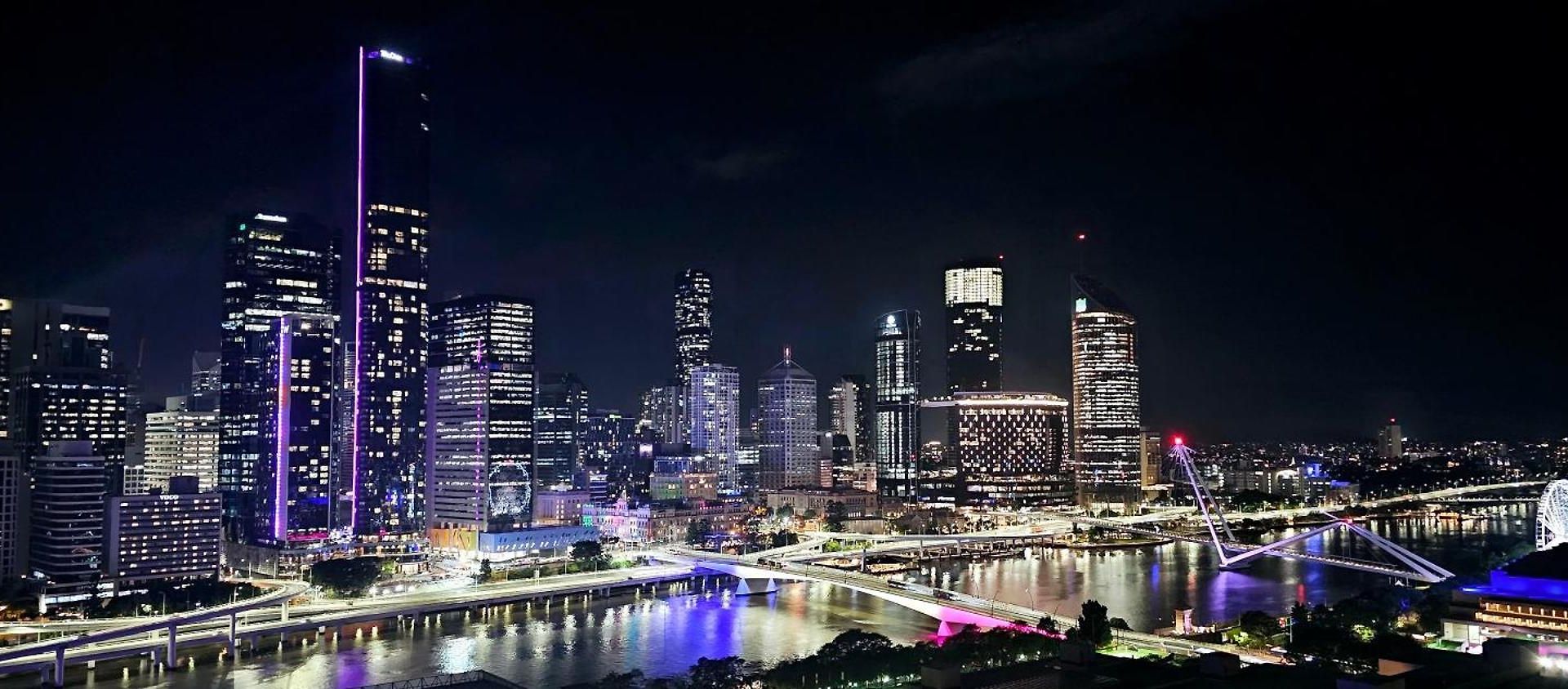 Million Dollar View Luxury Checkout 3pm Apartment Brisbane