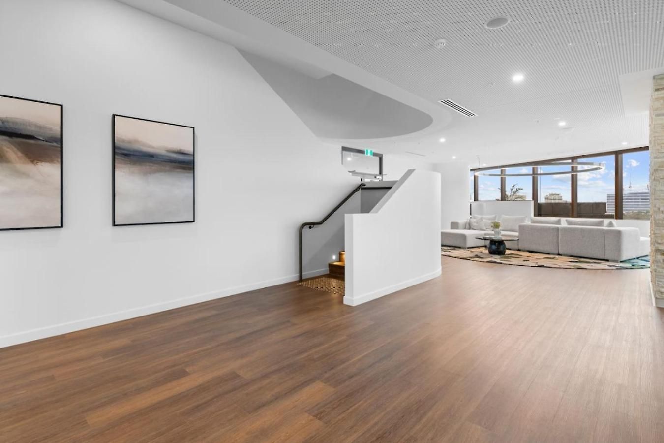 Apartment 1 Bedroom In Queens Wharf