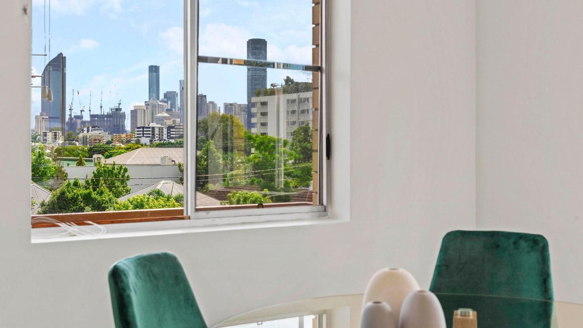 Quiet 3brm Near Gabba With Free Parking & Wifi Brisbane