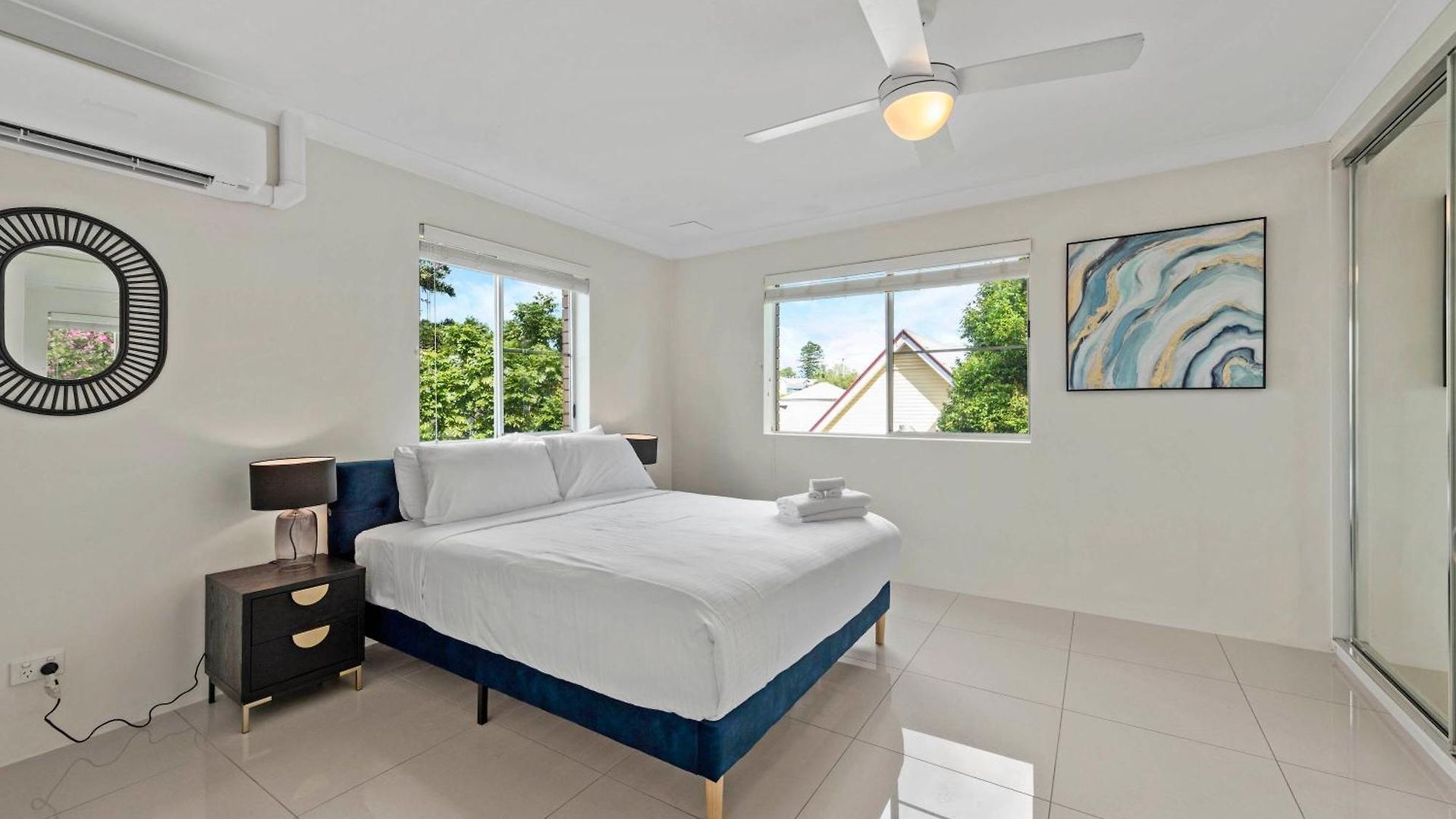 Quiet 3brm Near Gabba With Free Parking & Wifi Apartment