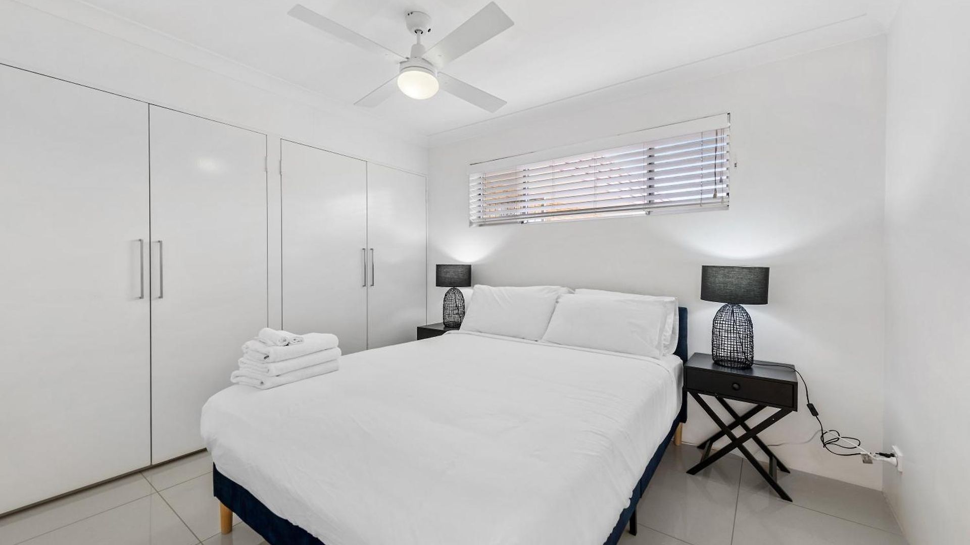Spacious 2brm Close To Gabba With Parking & Wifi Apartment Brisbane