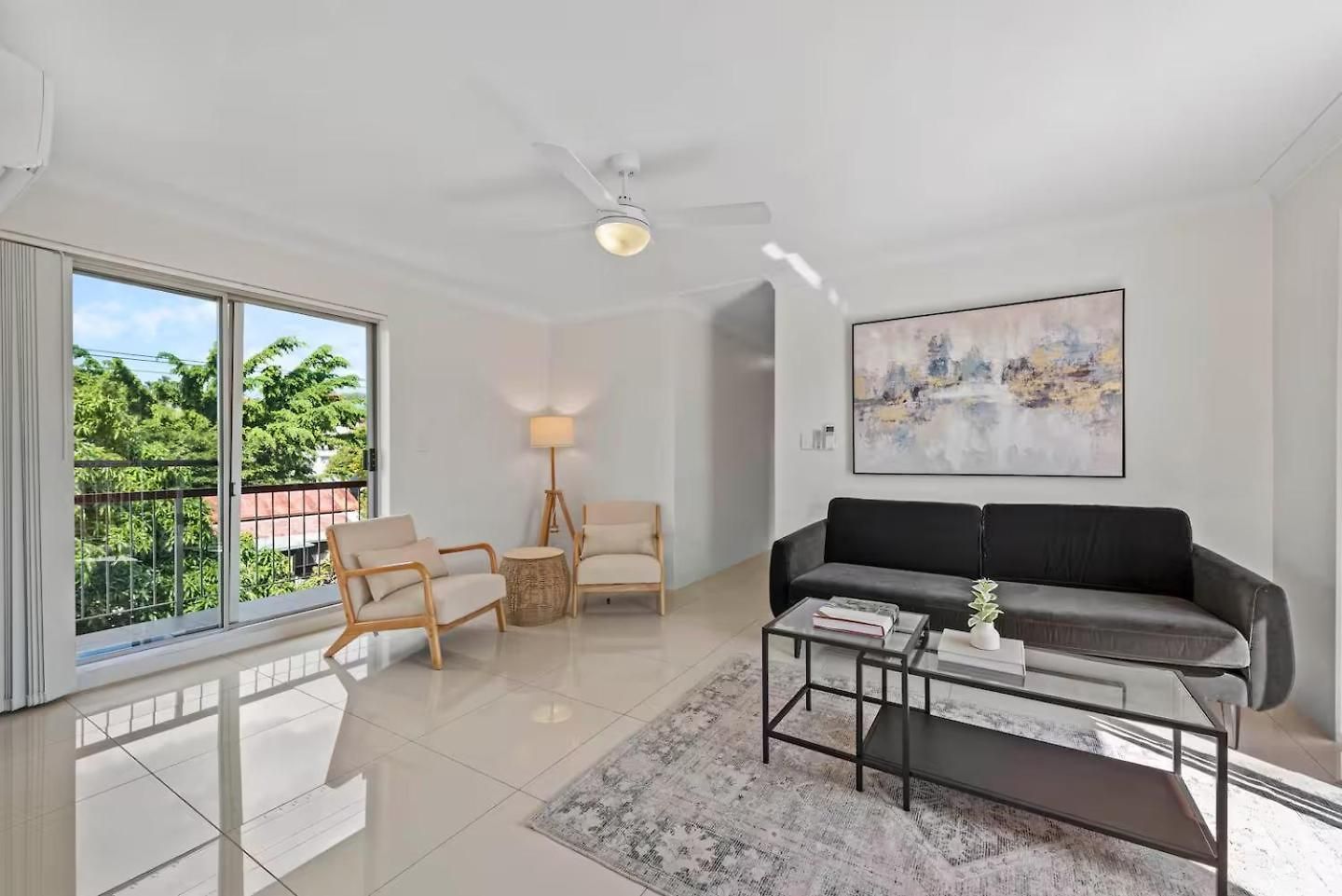 Lovely 3brm Near Gabba With Free Parking & Wifi