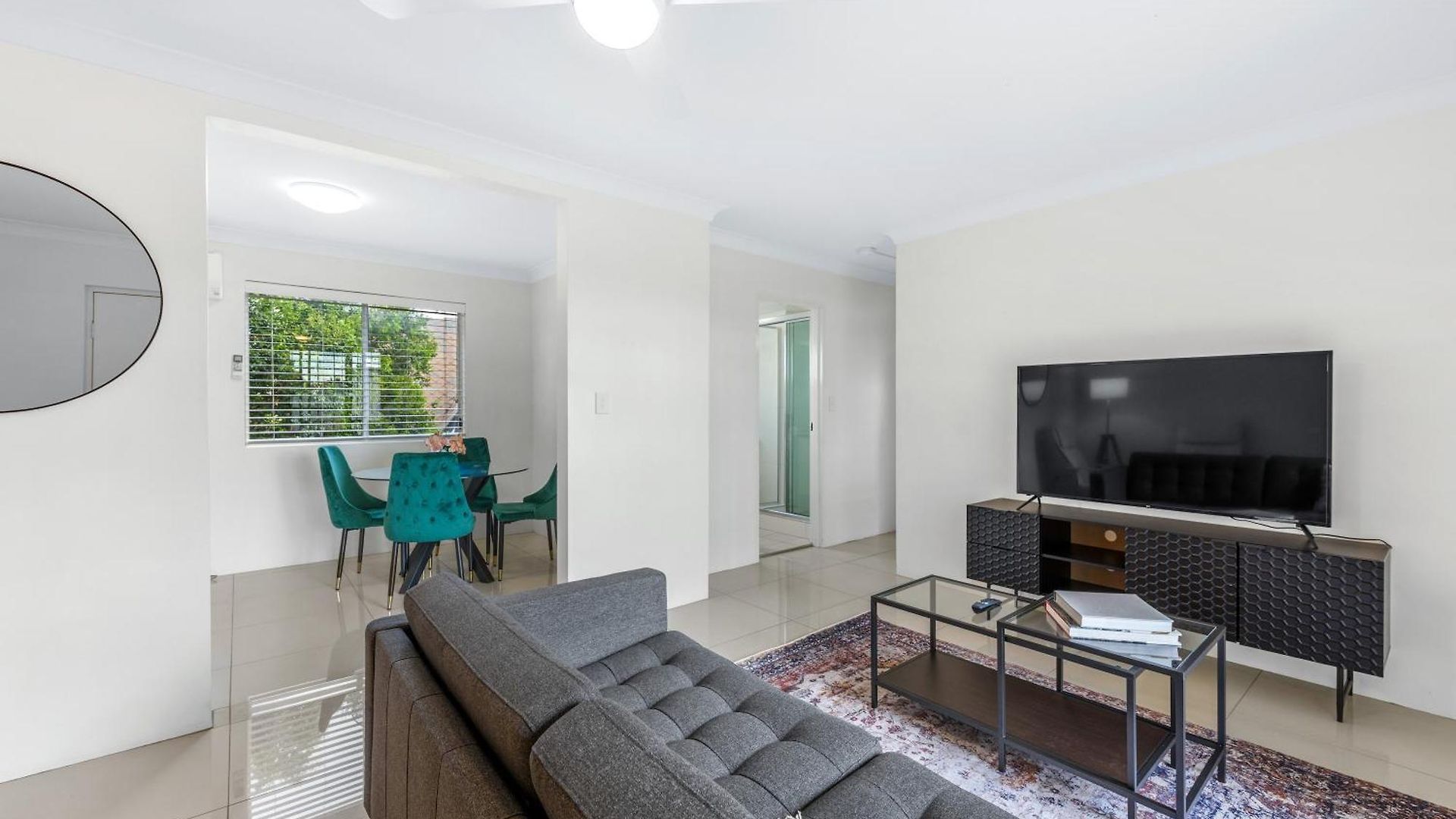Apartment Stylish 2brm Near Gabba With Free Parking & Wifi