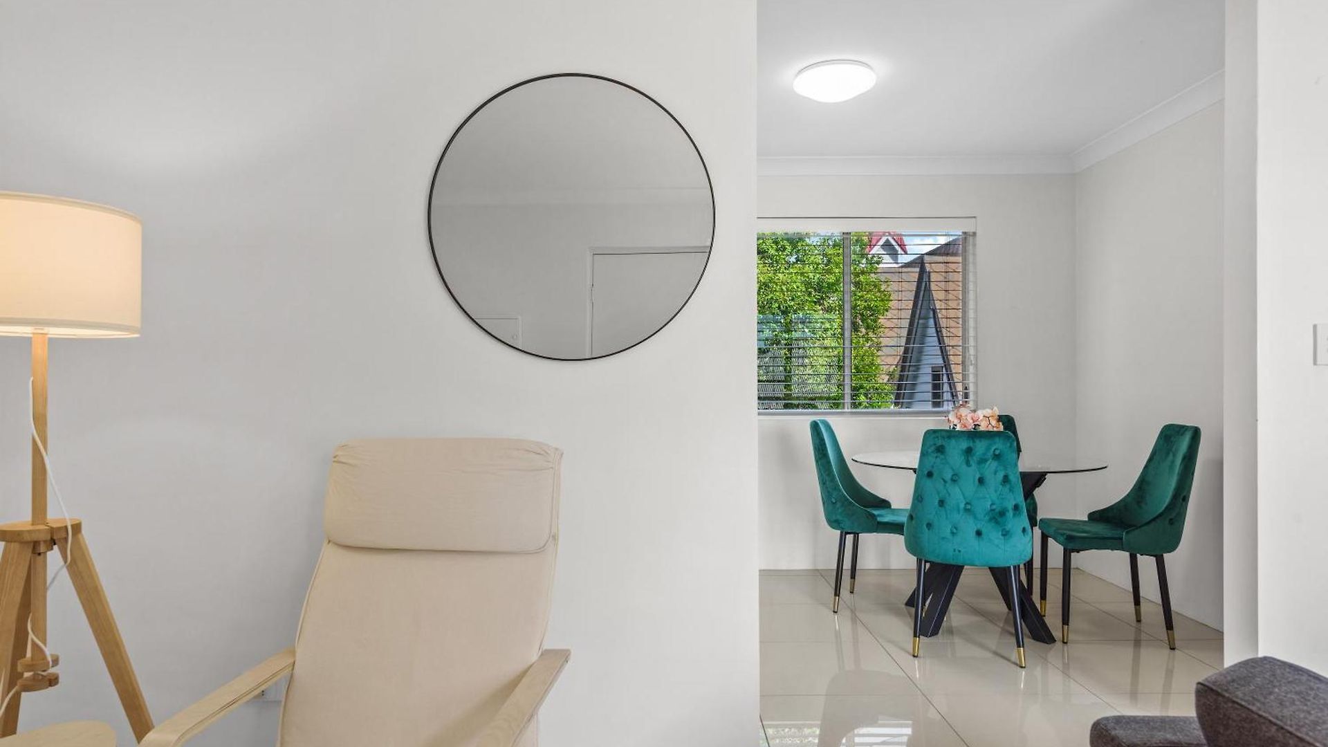 Stylish 2brm Near Gabba With Free Parking & Wifi Apartment