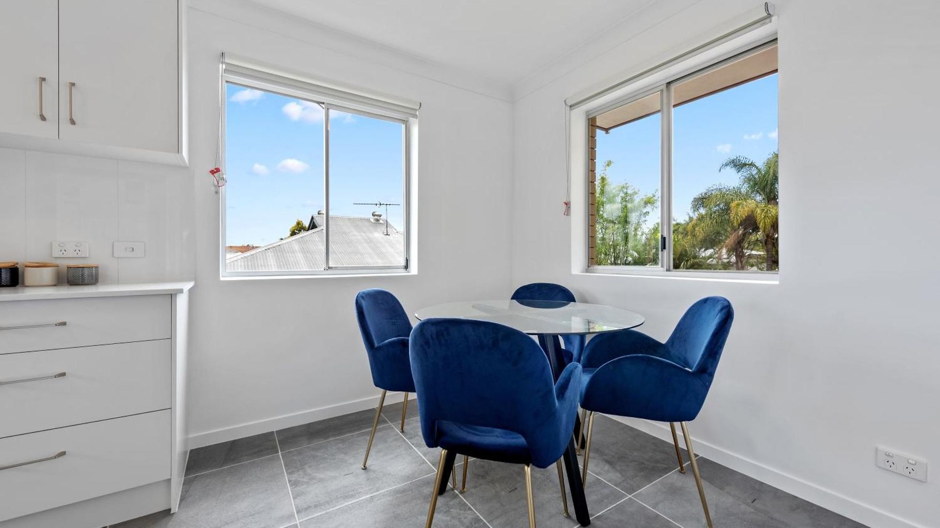 Spacious 3brm Close To Gabba With Car Park & Wifi Apartment *