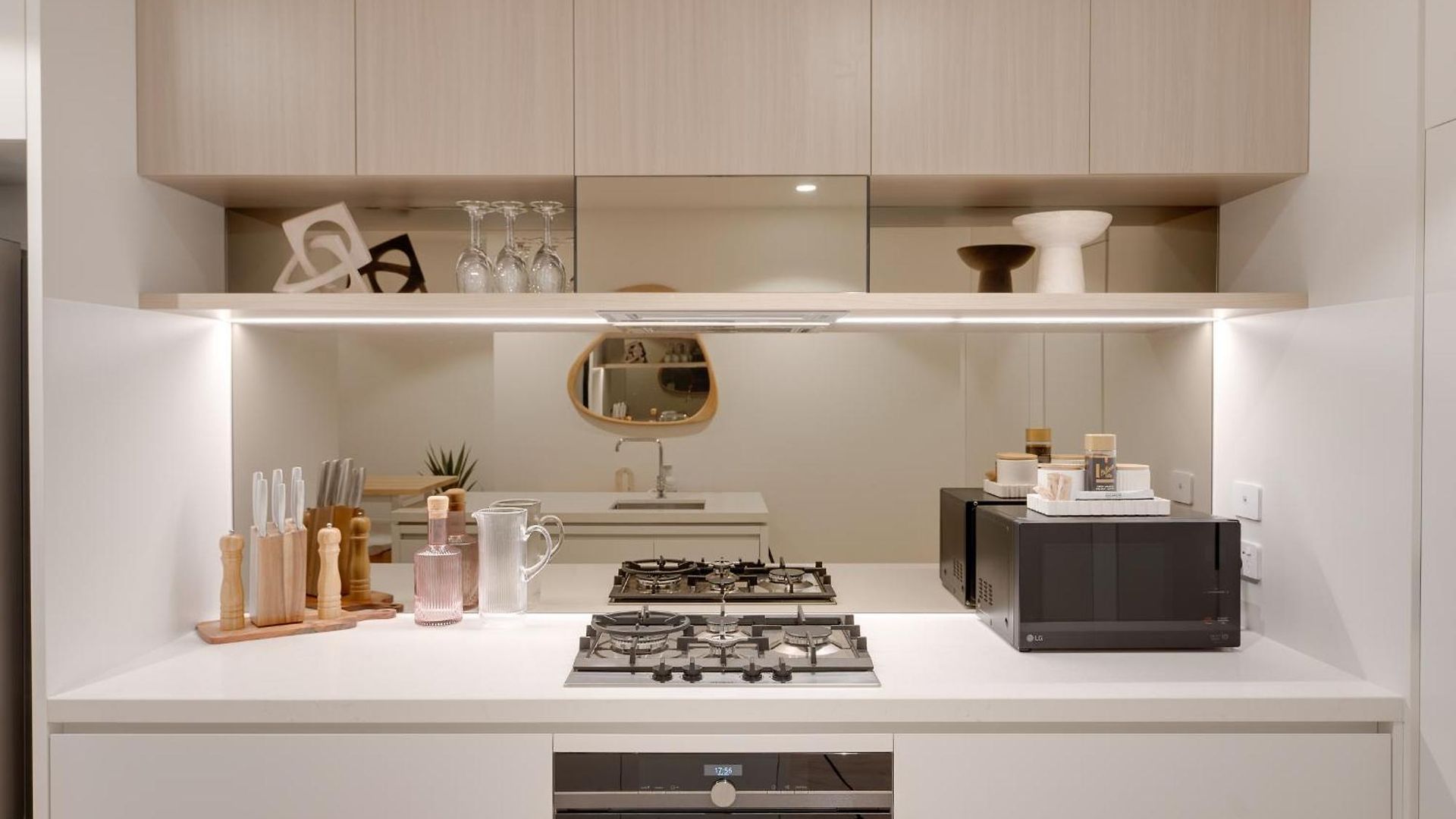 Modern - 1 Bedroom In Queen's Wharf Walk To Casino Apartment Brisbane