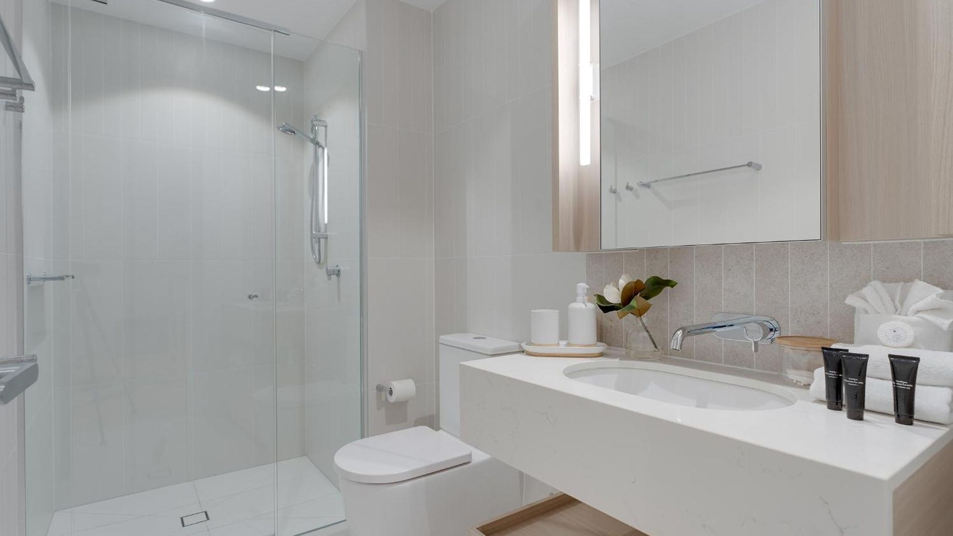 Apartment Modern - 1 Bedroom In Queen's Wharf Walk To Casino Brisbane