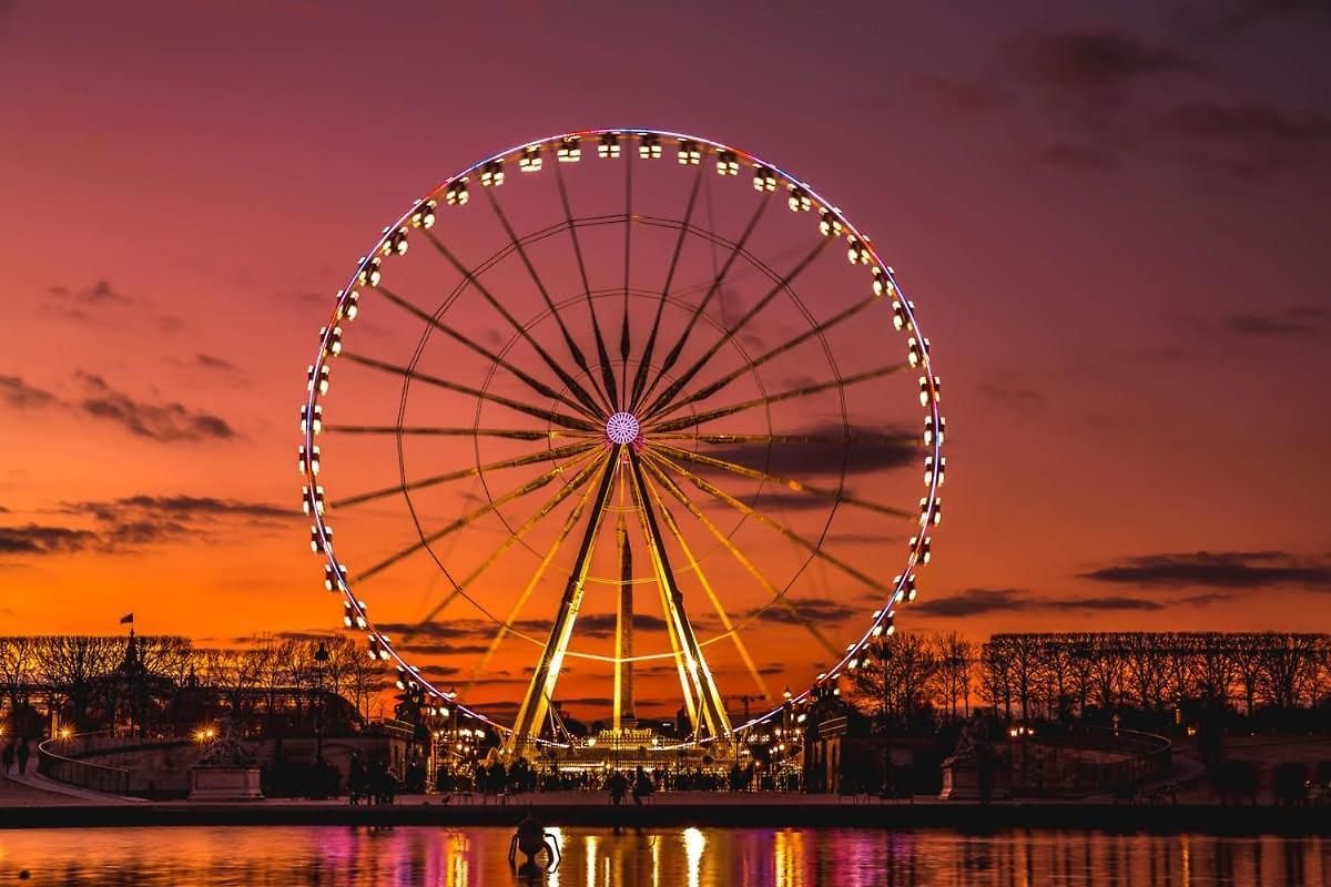 Velvet Dusk - Lv 29 Above The New Star Casino In Bne's New Land Building, Free Carpark Available For Long Bookings *