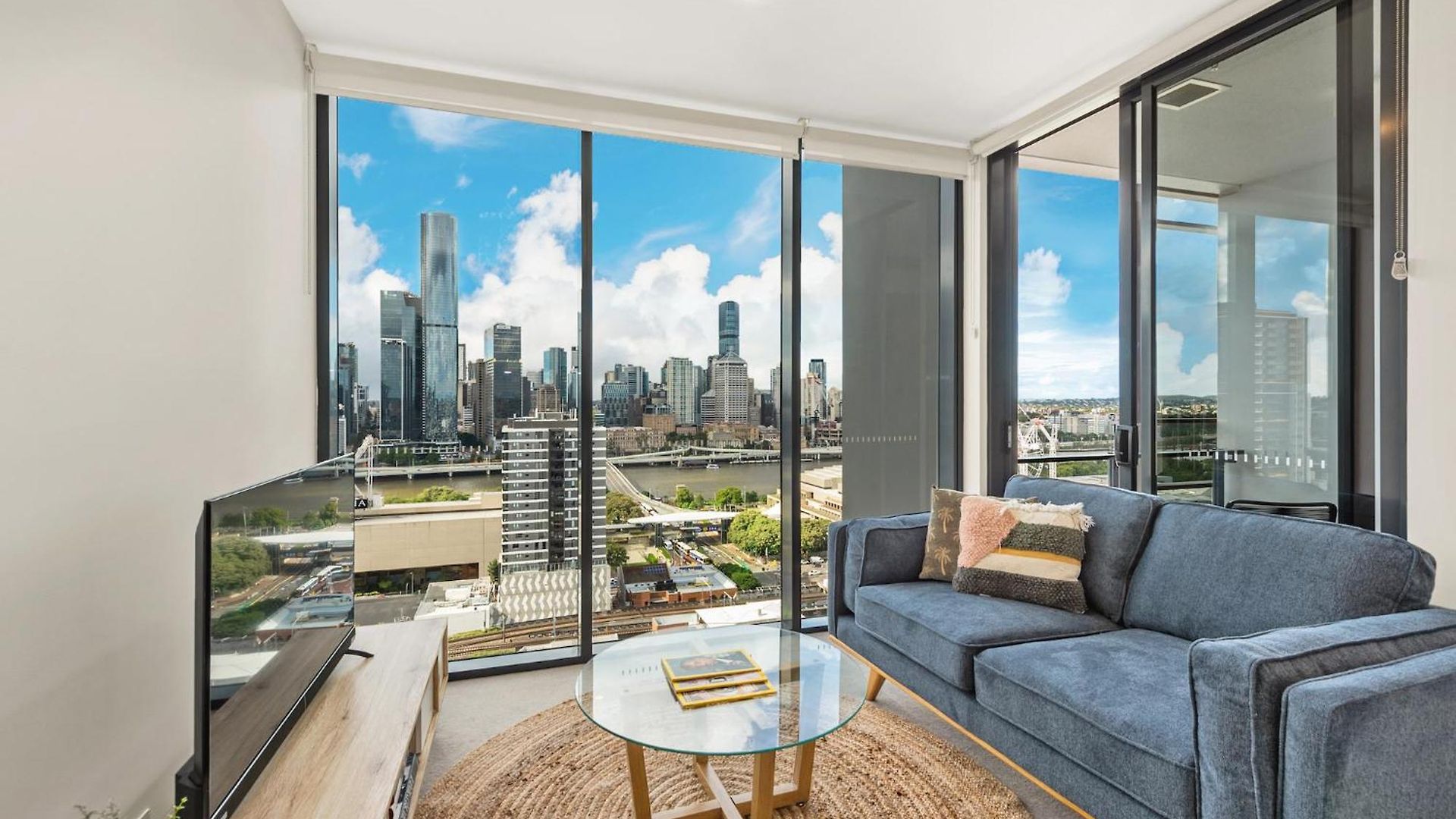 Apartment Stylish And Location With King Bed, Pool, Gym Brisbane