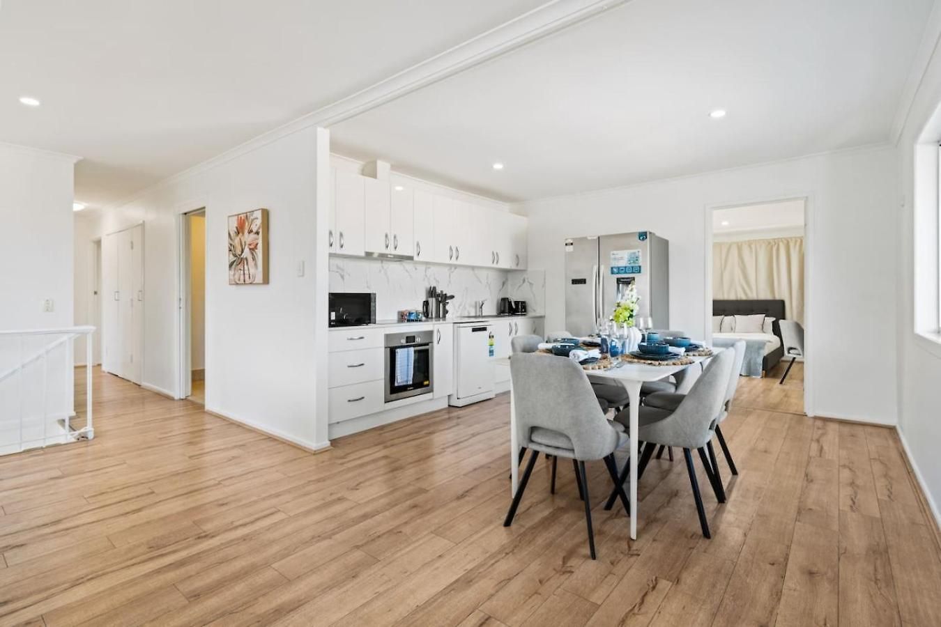1mins To Pinelands Plaza 4br Chic Family Retreat Brisbane