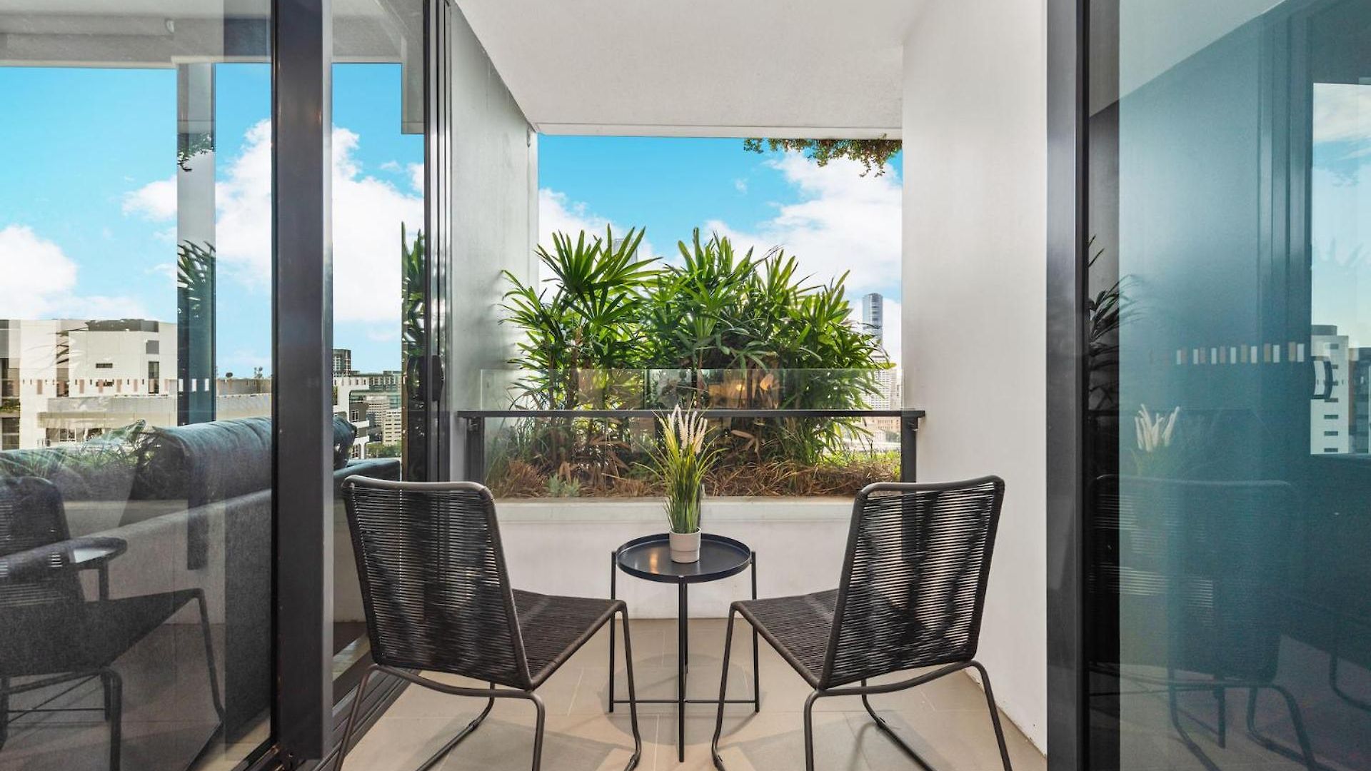 Apartment Breathtaking & River Views With Pool, Gym, Park *