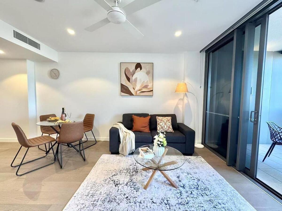 Landmark Casino 1bdr Luxe Apartment