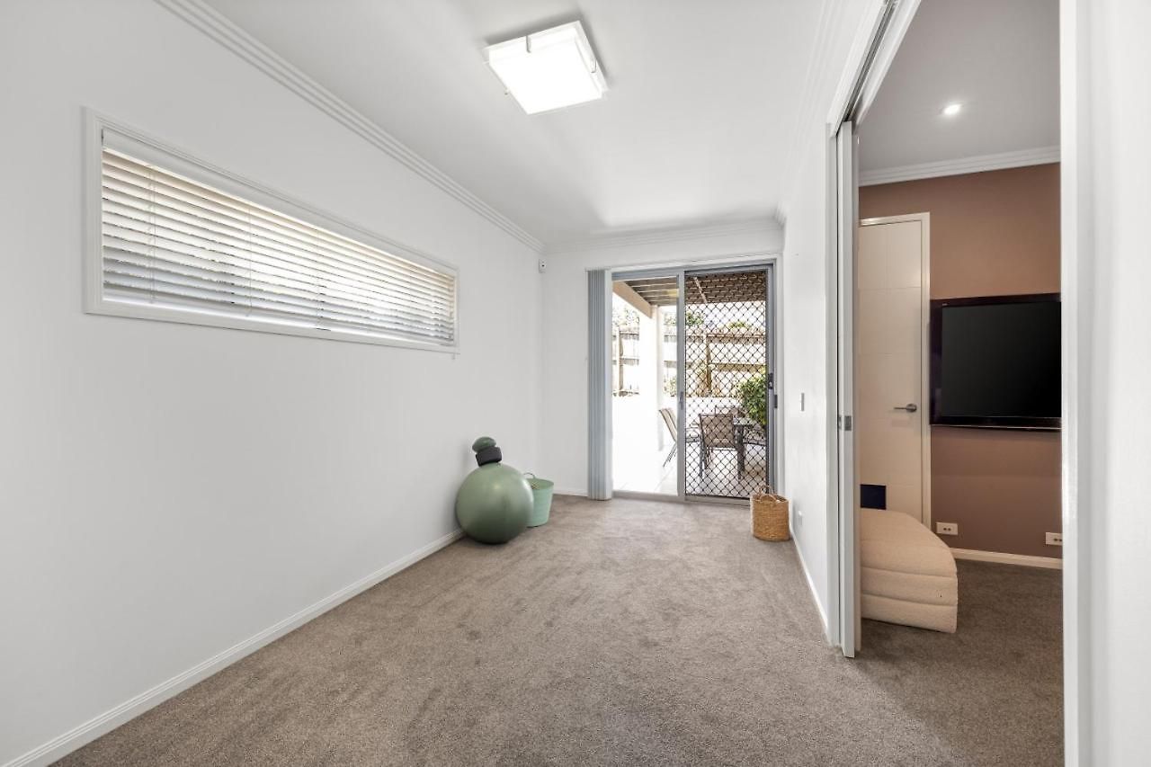 Modern Luxury Riverfront Sanctuary * Brisbane