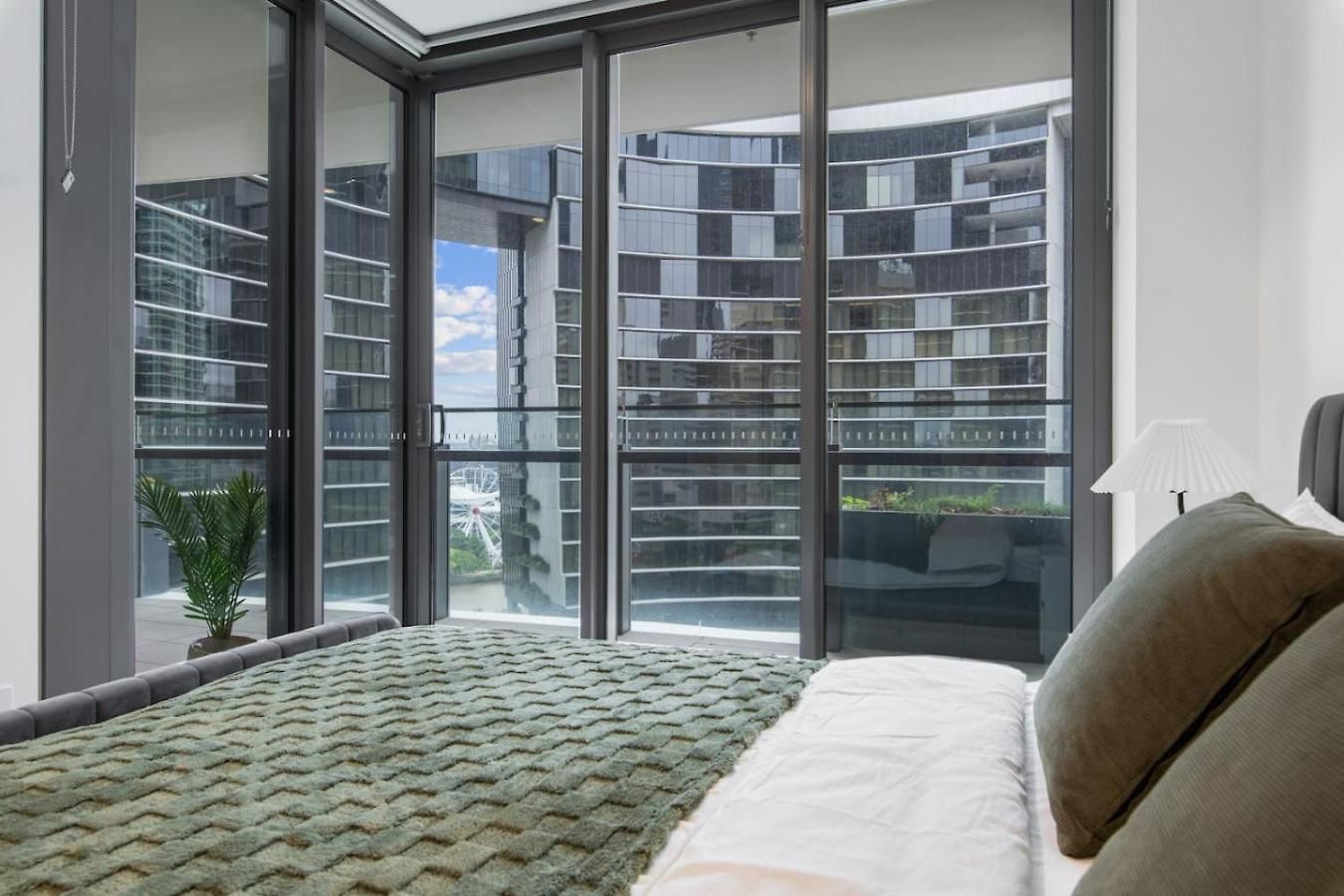 1b Queens Wharf Luxury * Brisbane