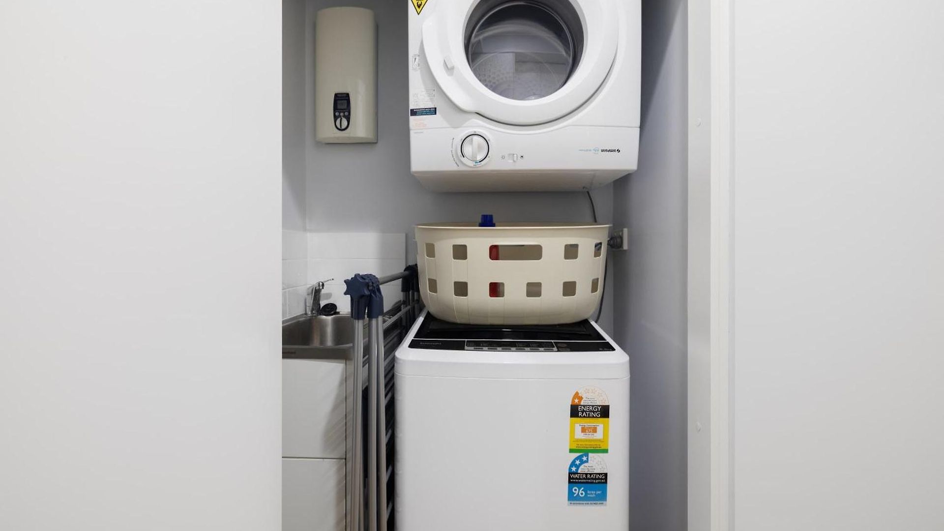 Apartment Adorable Fresh 1br With Parking Wifi
