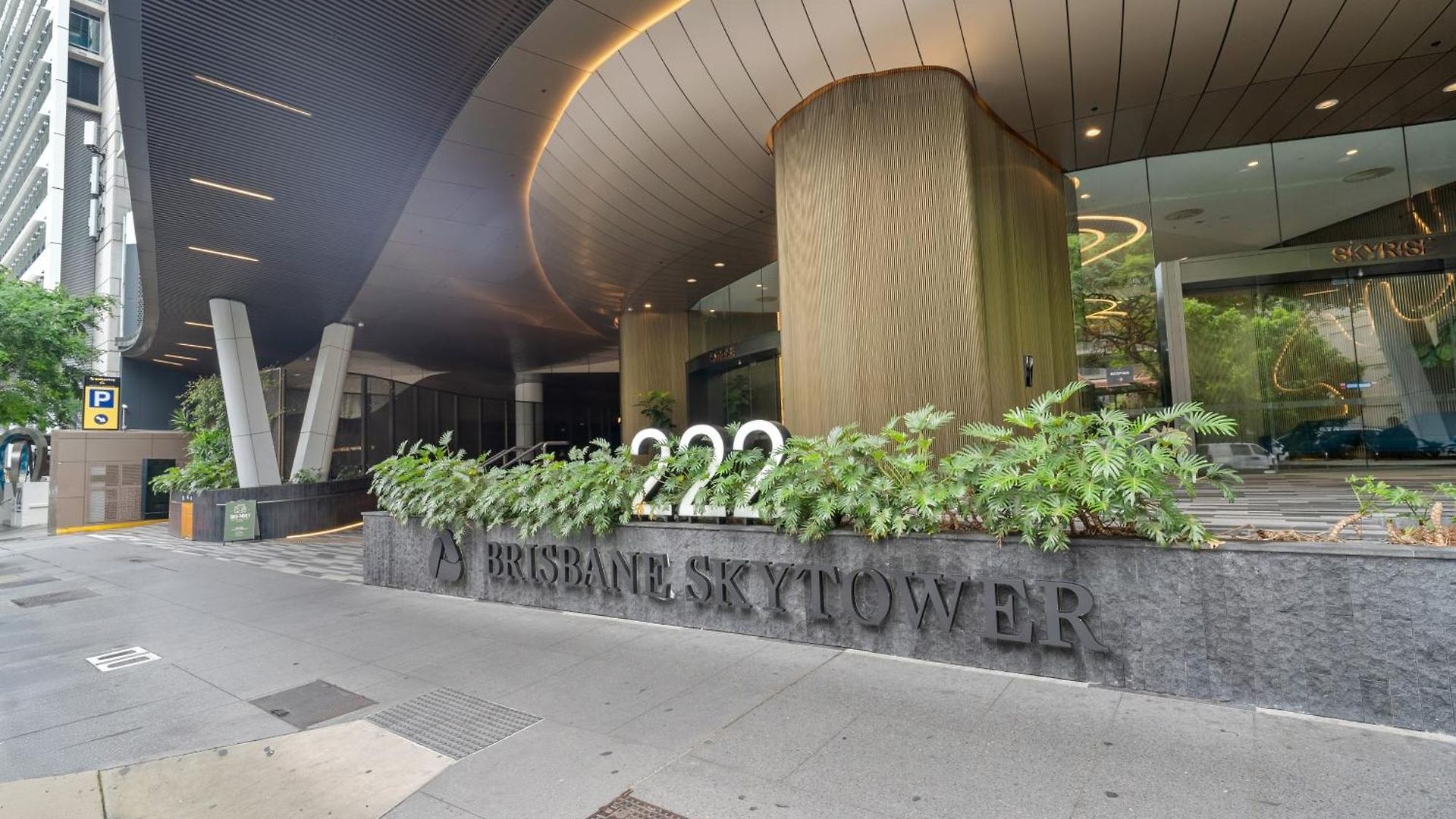 Sky Tower Urban Retreat Stylish 1br C33 * Brisbane