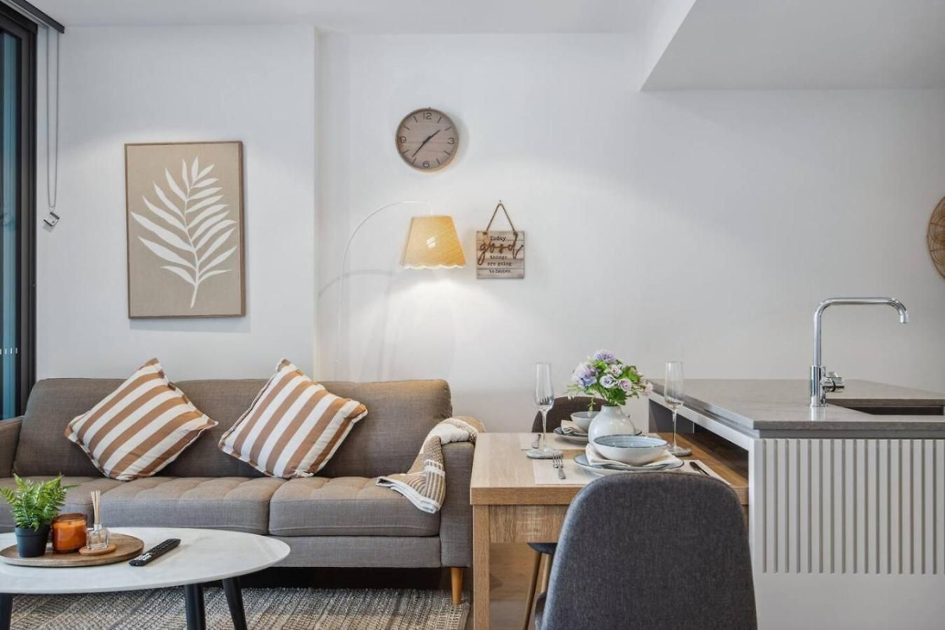 1 Bedroom In Queens Wharf Apartment Brisbane