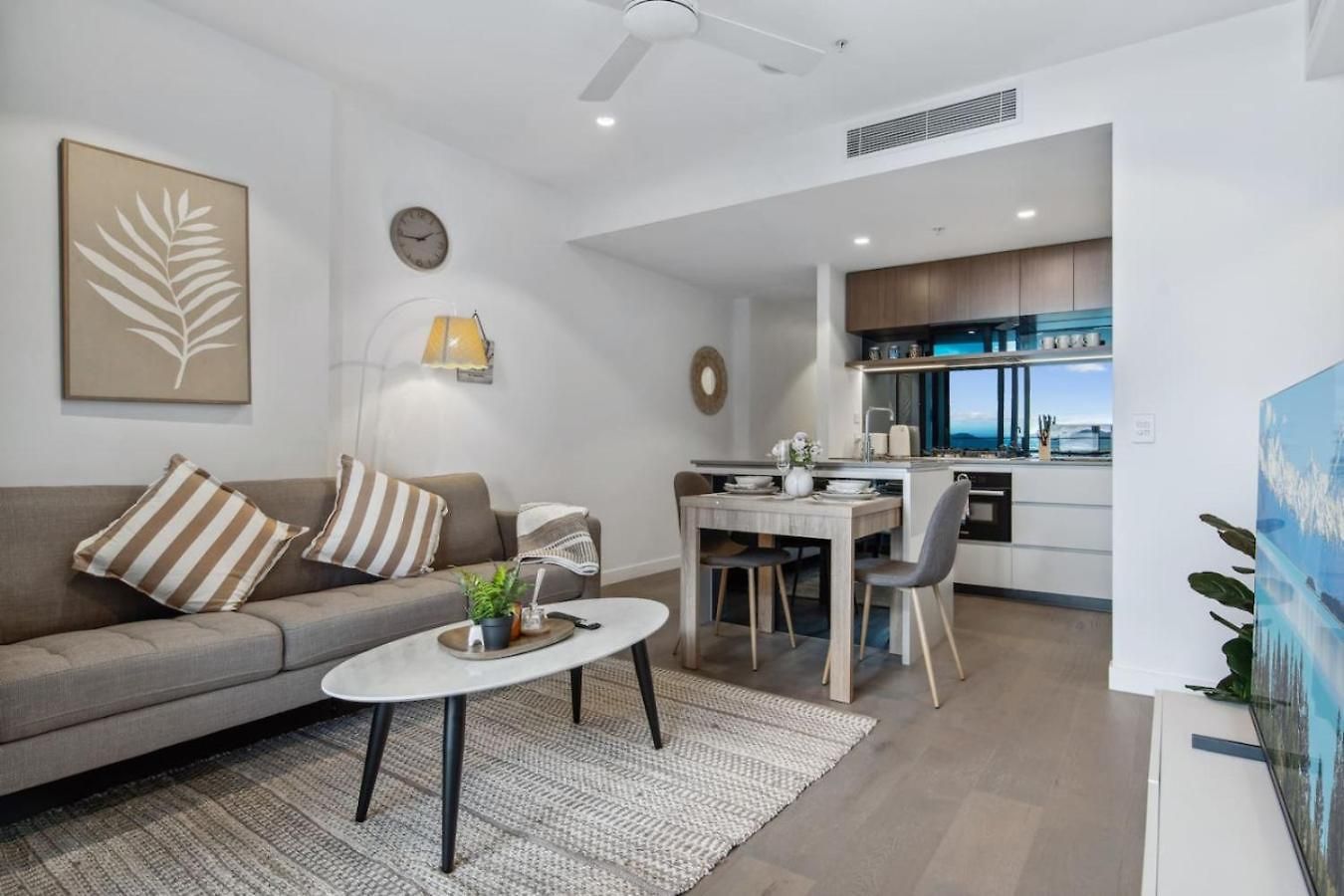 1 Bedroom In Queens Wharf Apartment Brisbane