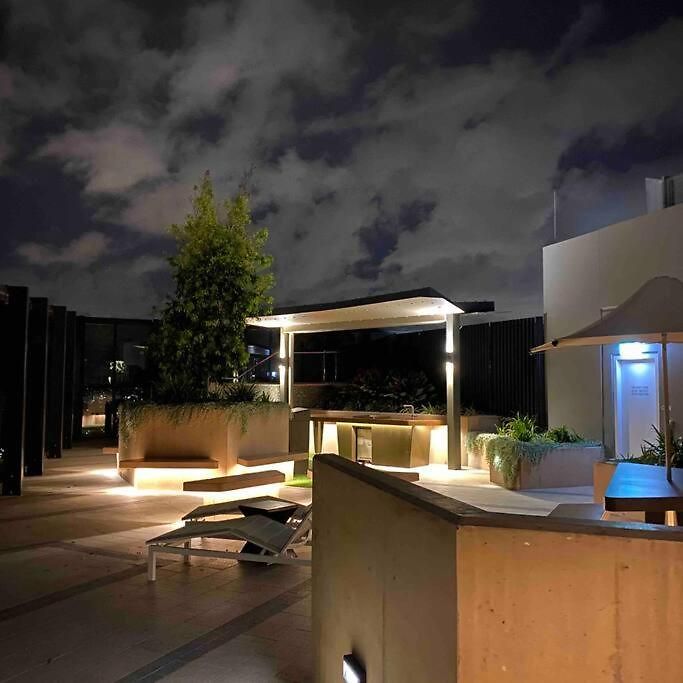 Apartment 2b With Amazing Night Light Views Free Parking C19 Brisbane