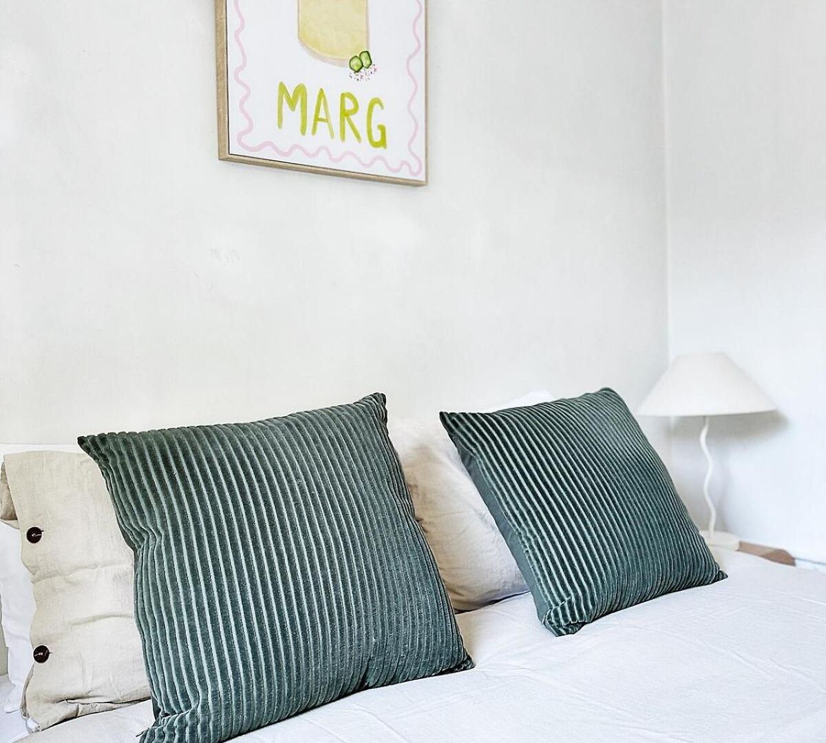 La Pague - Near Cbd - Parking - 2 Bedroom Retreat *