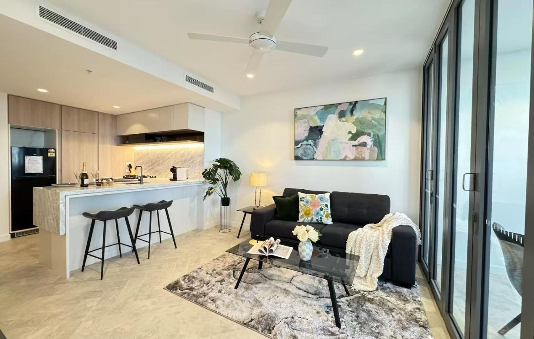 Luxury Casino Skyrise Haven 1bdr Apartment