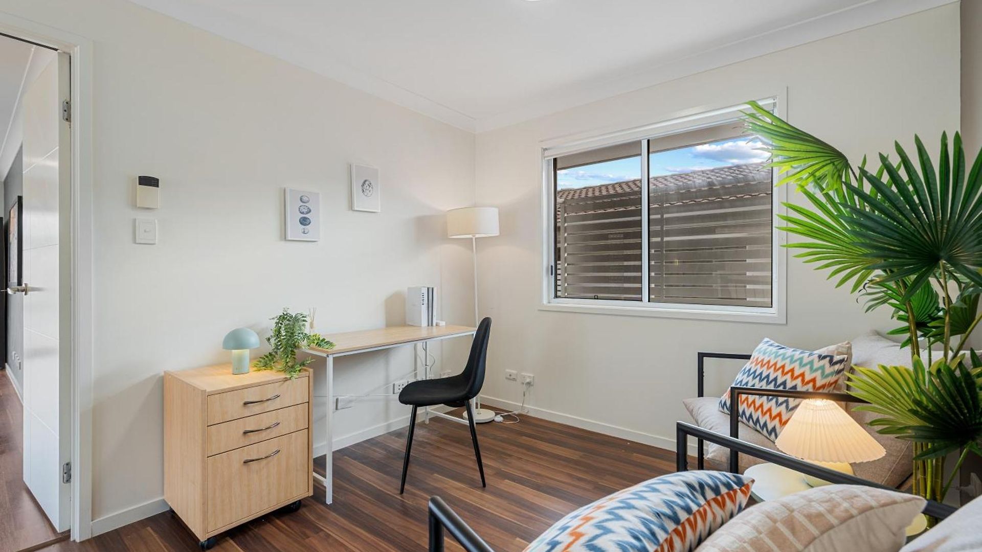 5br Family - Ev Car Point At Home, 2 Master - Near Sunnybank, Qeii, Qsac And Griffith Uni Holiday home