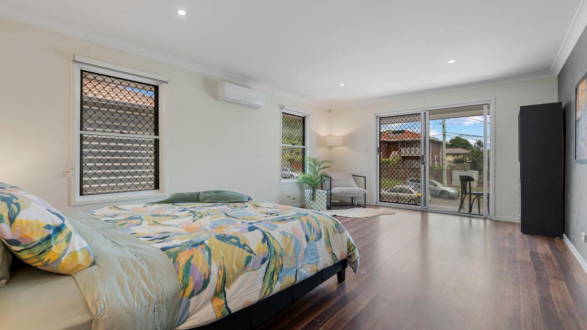 5br Family - Ev Car Point At Home, 2 Master - Near Sunnybank, Qeii, Qsac And Griffith Uni *