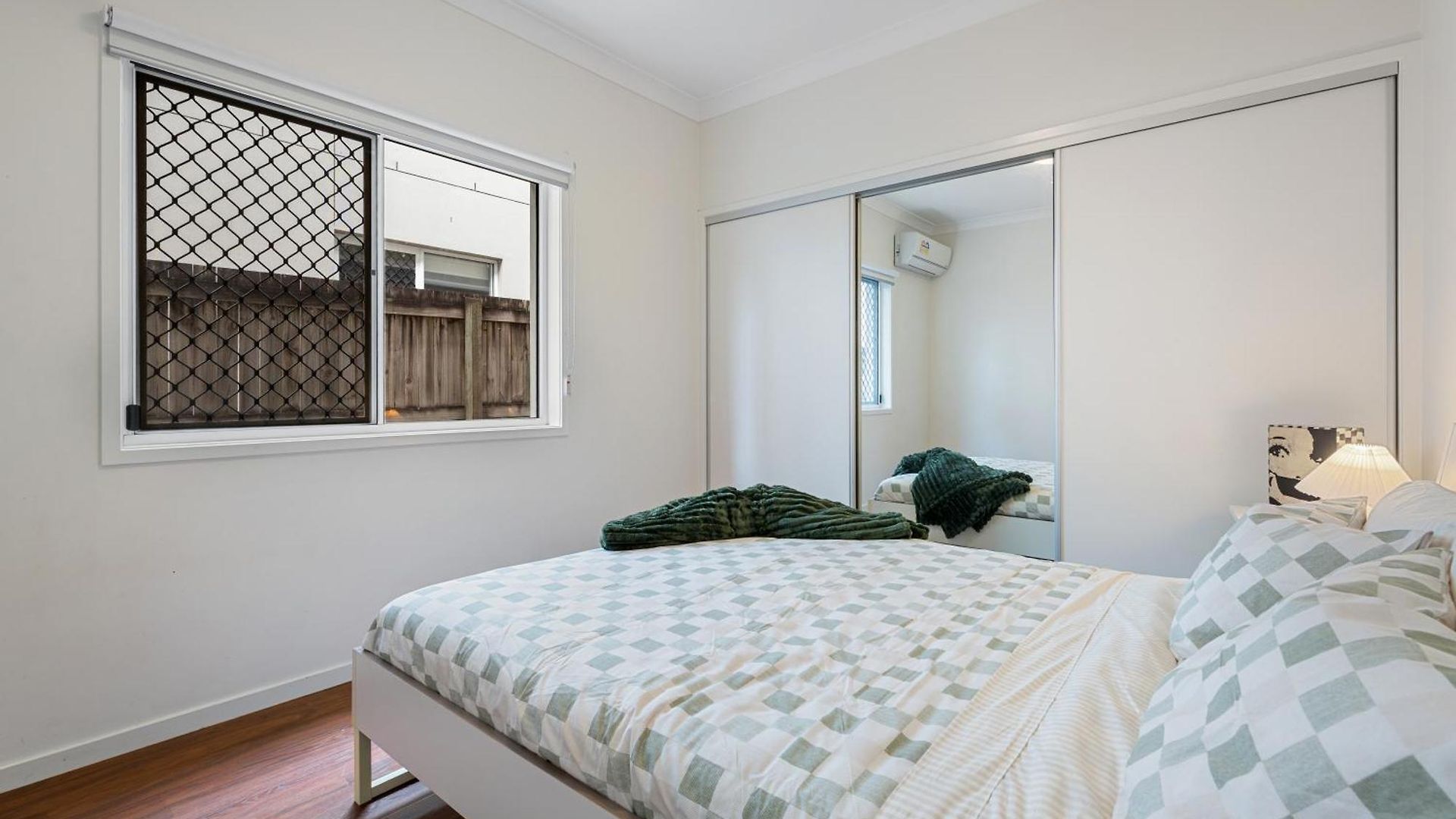 5br Family - Ev Car Point At Home, 2 Master - Near Sunnybank, Qeii, Qsac And Griffith Uni Holiday home