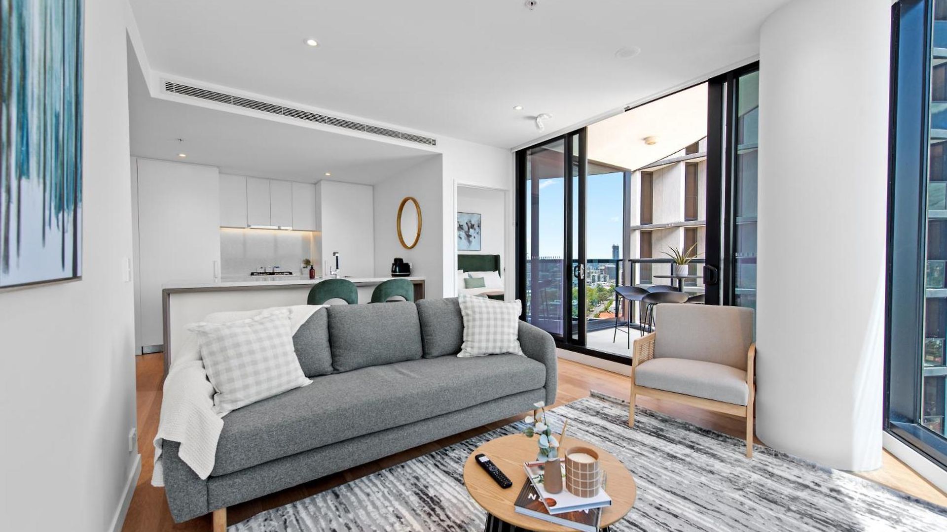 Modern 2br With Stunning Views, Infinity Pool & Gym Apartment Brisbane