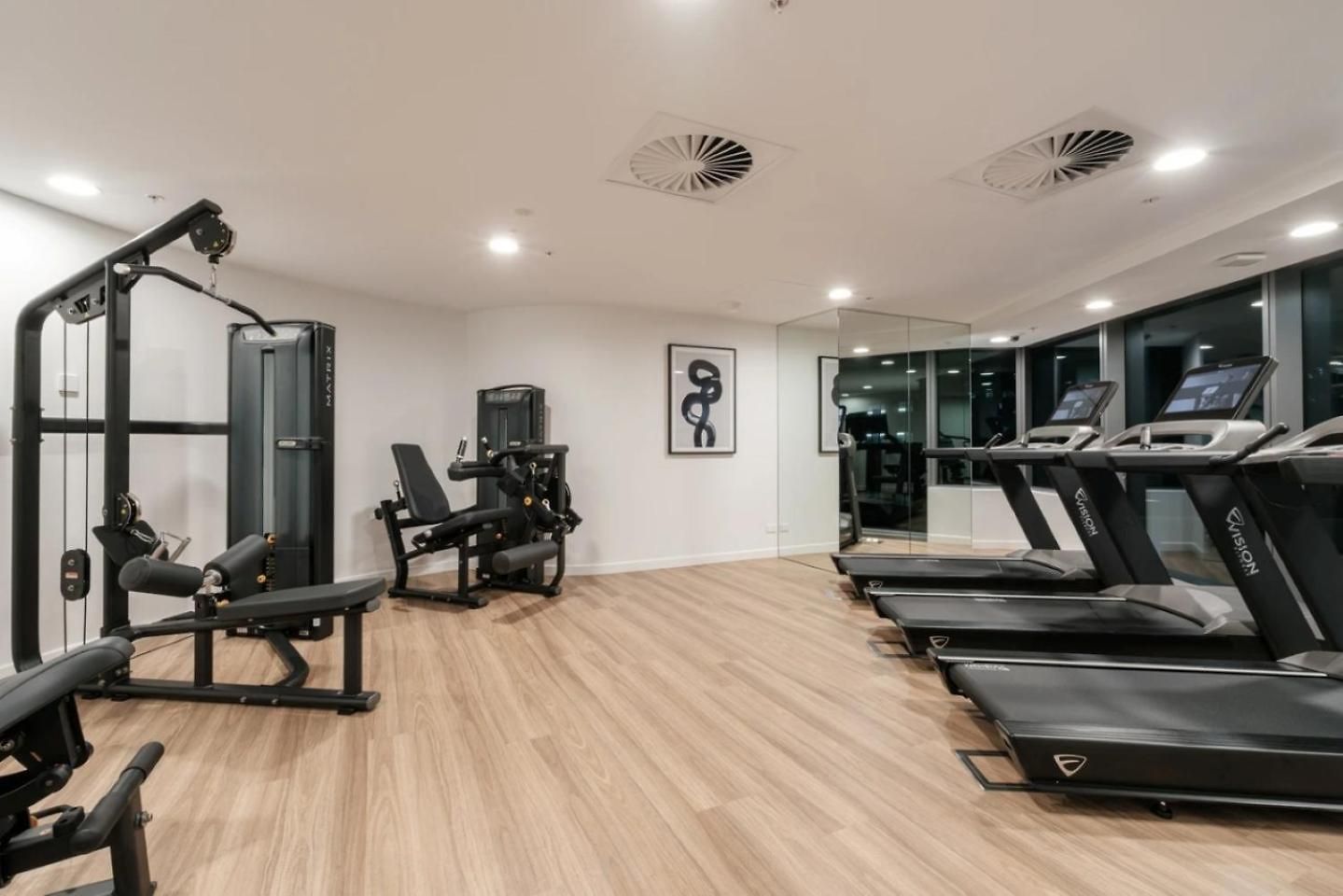 Citybeach At Queens Wharf With Spectacular Views Includes Parking Apartment Brisbane