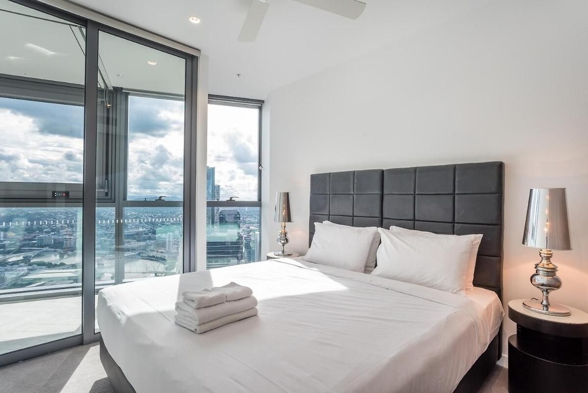 Apartment River View 2-bedroom With Parking